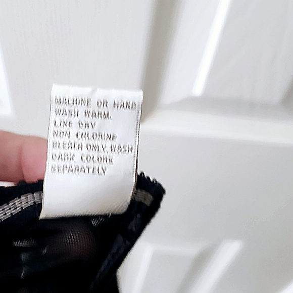 📌 NA - Picture 14 of 14